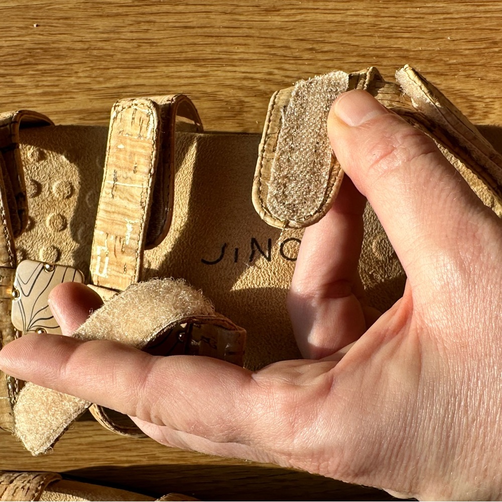 Women’s Vionic Amber Adjustable Sandal - image 5